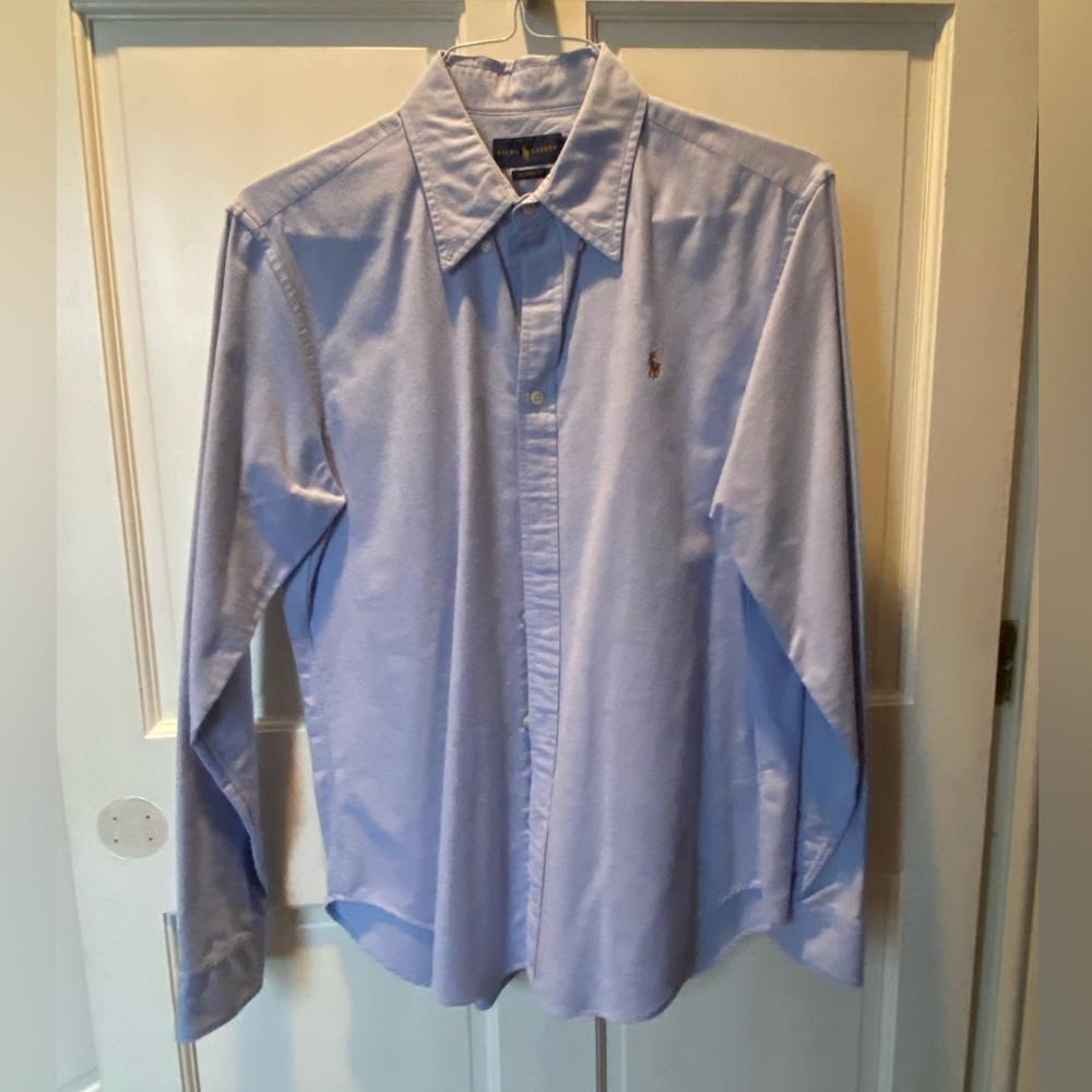 Women’s Ralph Lauren Polo Oxford Button Down shirt in blue.
